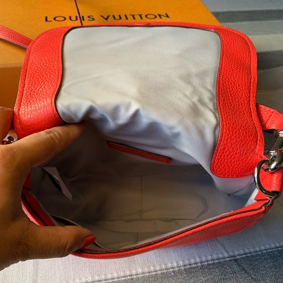 Mint condition Marc Jacobs Empire City bag - Picture 2 of 8